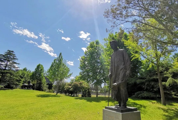 中央美院两位教师获评北京教学名师