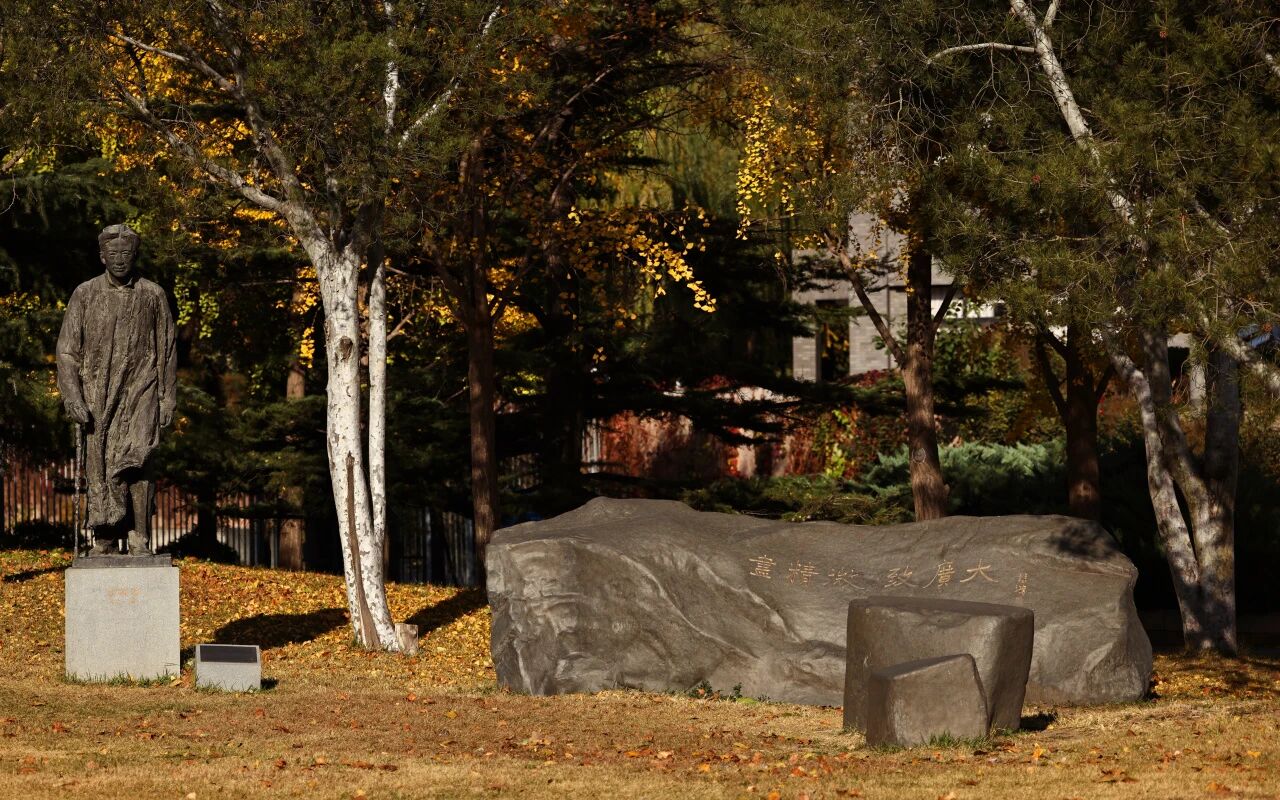 牢记总书记的嘱托丨丹心传薪火 妙笔绘山河