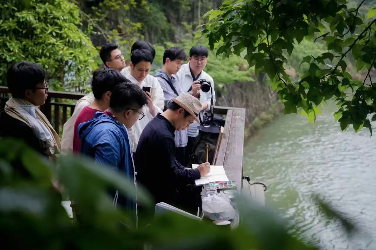 迎评促建丨丘挺：传统出新，回应时代