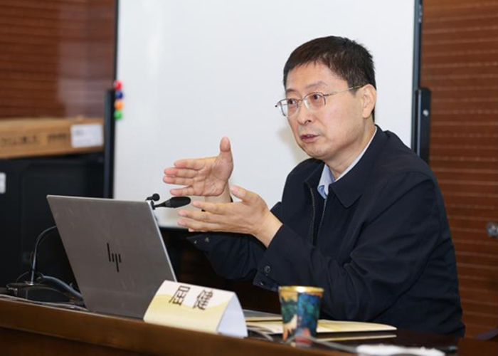 屈健央美讲座：“一带一路”美术创作与艺术人才培养新路径