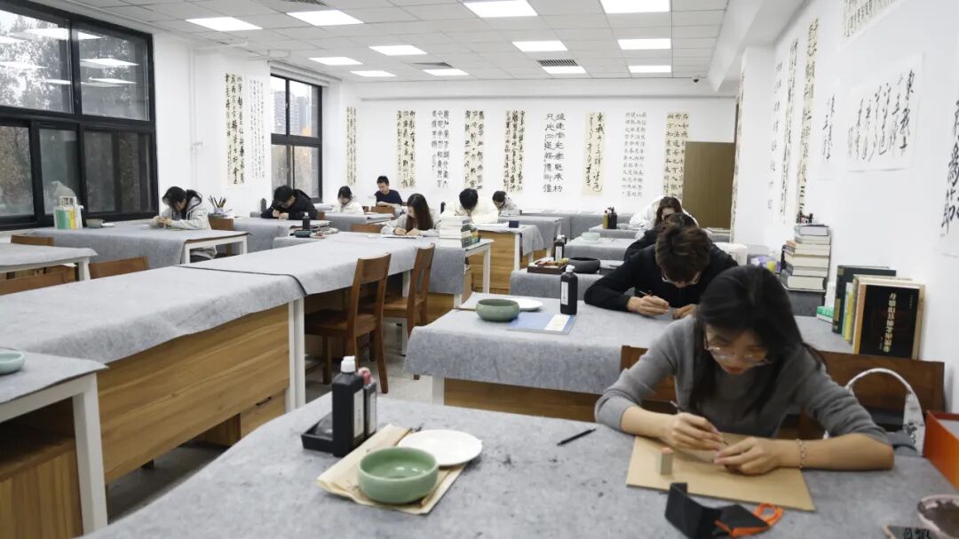迎评促建丨徐海：探求“书、画、印”融通之理